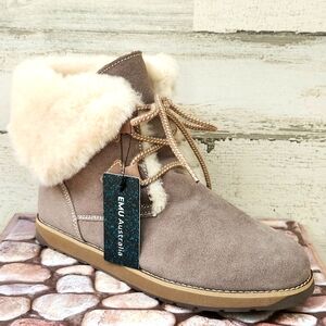 NWT EMU AUSTRALIA CORREA SHEEPSKIN BOOT